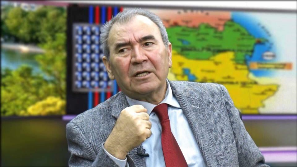 Cəmil Həsənli hava limanından geri qayıtdı - DTX-yə çağırıldı